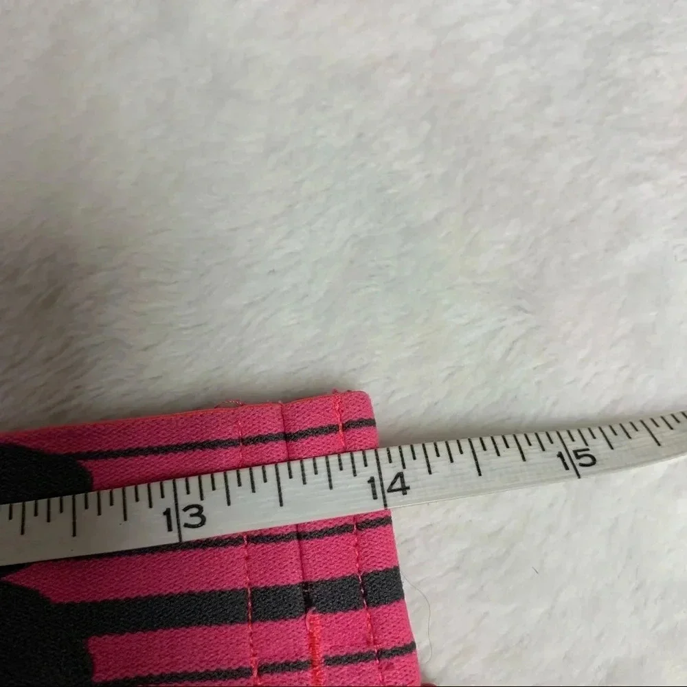 Under Armour pink running shorts size S heat gear